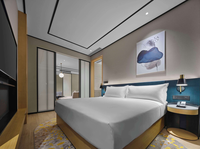 Bedroom 3, Hilton Garden Inn Beijing Haidian Daoxiang Lake, Beijing