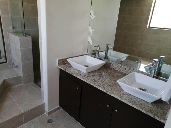 Bathroom, Polanco Super Lujo, Naucalpan de Juárez