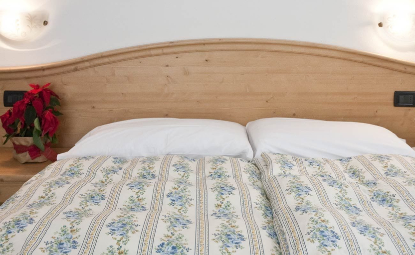 Bedroom 4, Gaia Wellness Residence Hotel, Trento