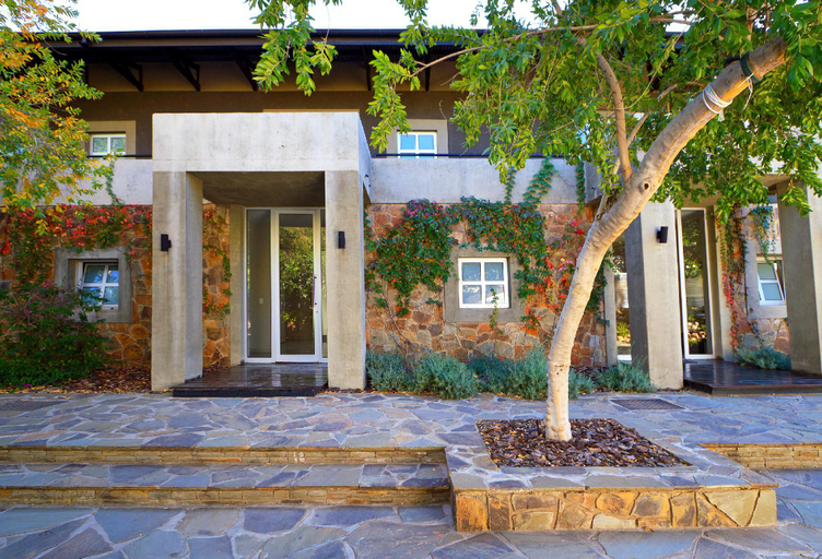 Others 5, Suite 9 @ The Village, Windhoek East