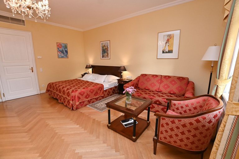 Bedroom 4, Gróf Degenfeld Castle Hotel **** Superior, Tokaji