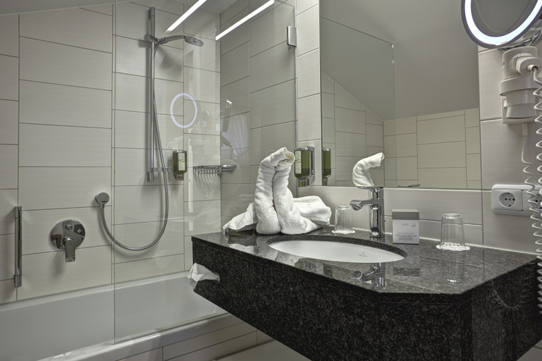 Bathroom 4, Hotel Gemma, Bregenz