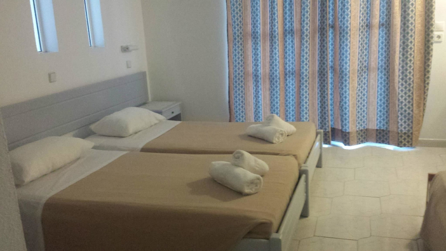 Bedroom 3, Summerdays Studios, South Aegean