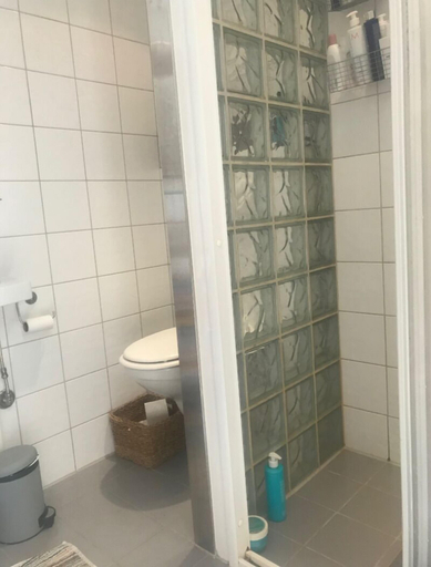 Bathroom 2, StayPlus Apartment near Vigeland Park, Oslo