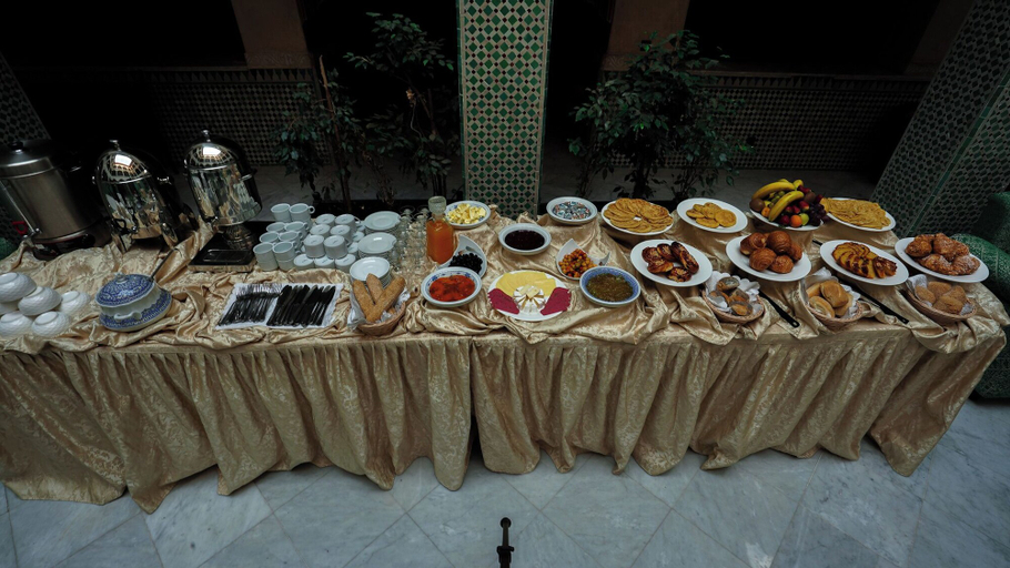 Food & Drinks 5, Riad Reda, Fès