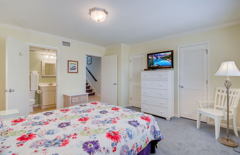 Bedroom 3, 11D Mariners Walk by Avantstay Oceanfront Living Amazing Views! Communal Pool, Charleston