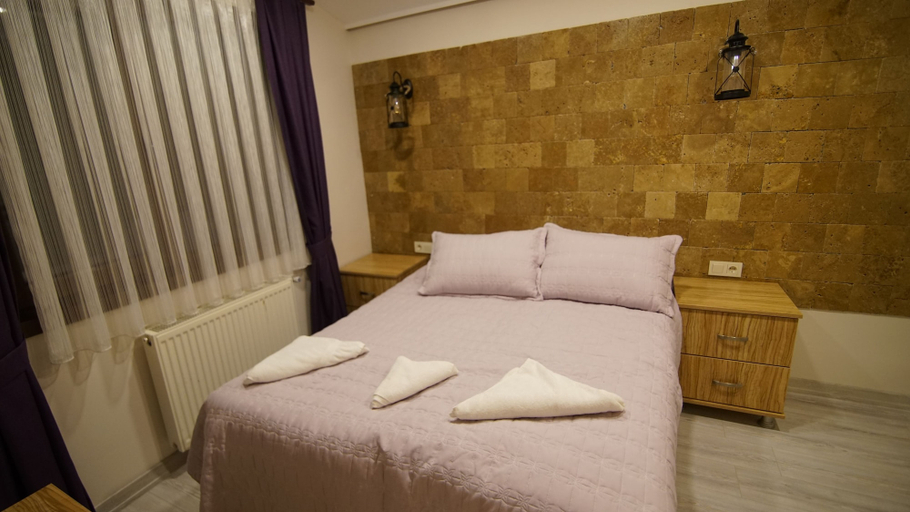 Bedroom 3, Castle Nolana Hotel & Horse Club, Şile