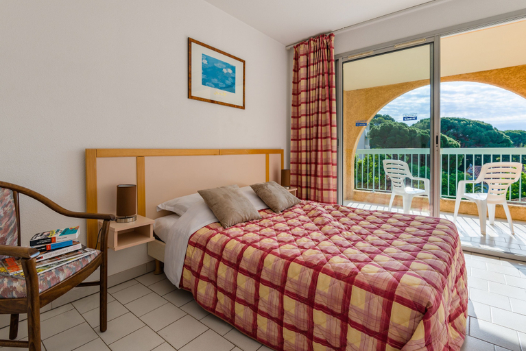 Bedroom 4, Residence Lagrange Vacances Villa Barbara, Var