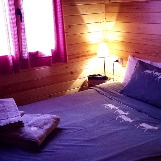Bedroom 3, Nou Camping Bungalows, Lleida