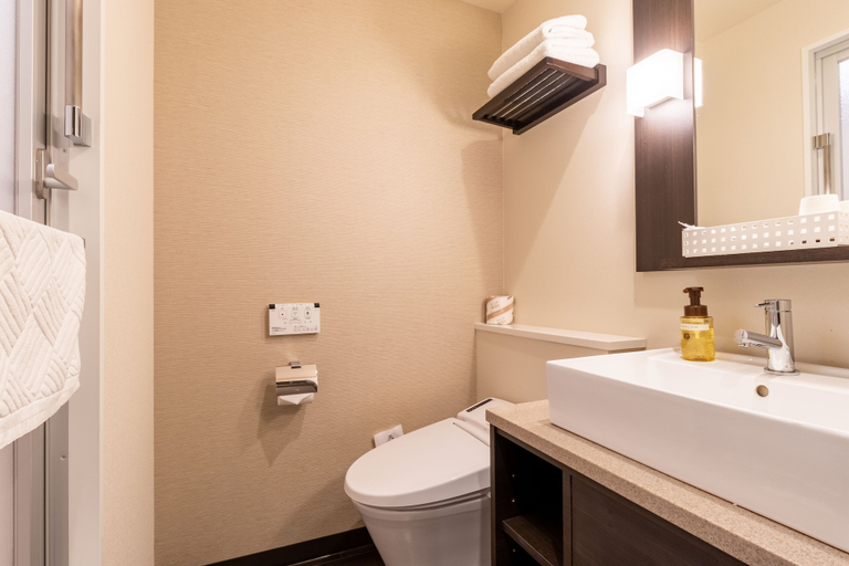 Bathroom 5, Red Roof Inn Kamata, Ōta
