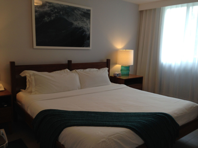 Bedroom 3, Tides Inn Hotel, Broward