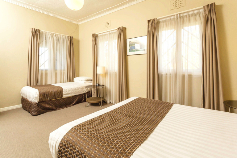 Bedroom 21