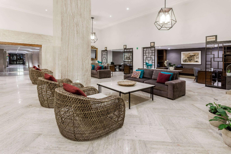 Public Area 3, Ramada Plaza Leon, León