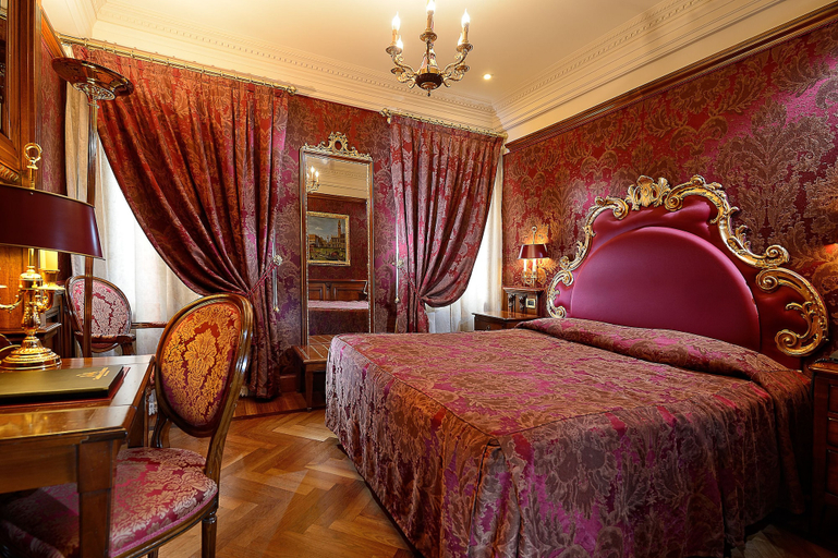 Bedroom 3, Bellevue Luxury Rooms – San Marco Luxury, Venezia