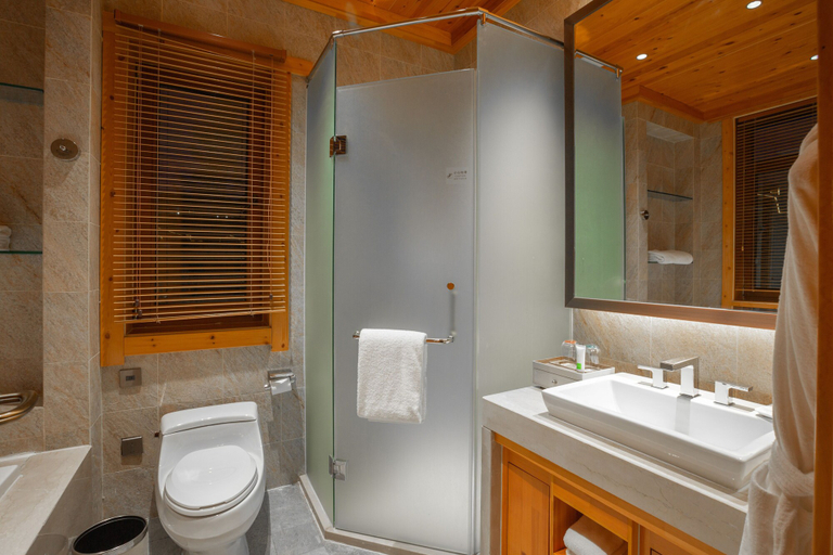 Bathroom 5, Swissôtel Resort Changbaishan, Baishan