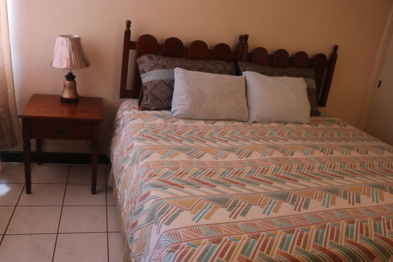 Bedroom 2, Oyster Shell Beach Suite - Turtle Towers