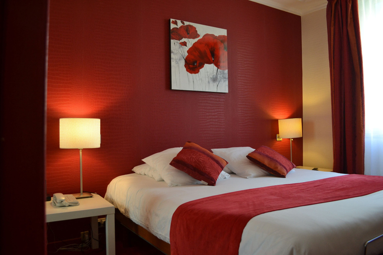 Bedroom 3, Hotel Saint Ferreol, Bouches-du-Rhône
