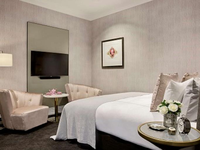 Bedroom 13