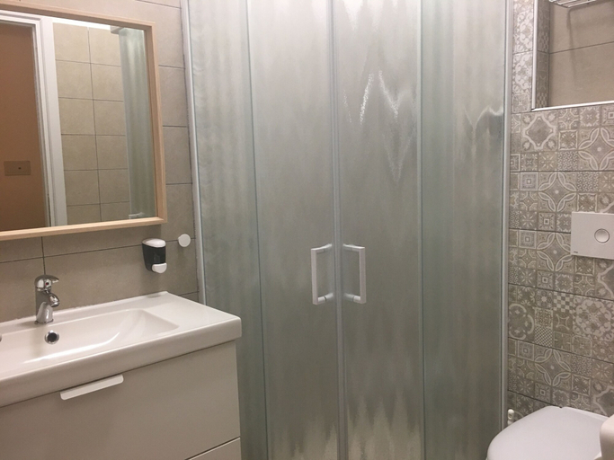 Bathroom 5, Hotel Lux, Forli' - Cesena
