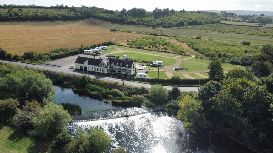 Others 4, The Fish and Anchor Inn, Worcestershire