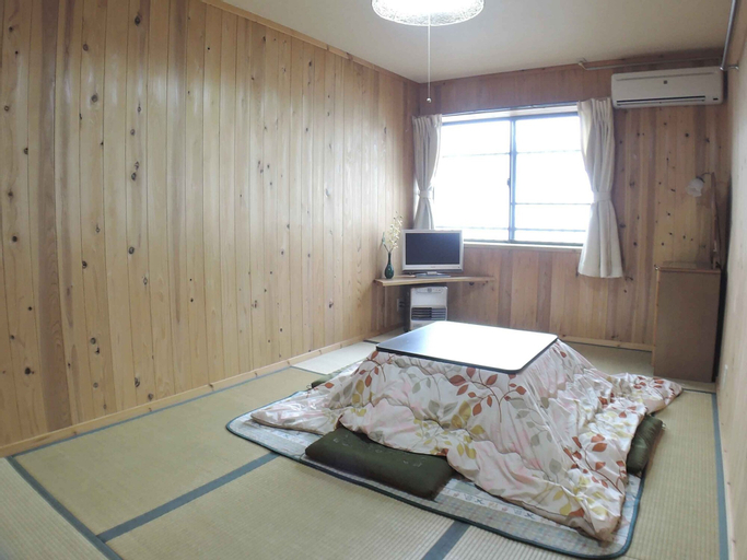 Bedroom 3, Sendaiya, Hida