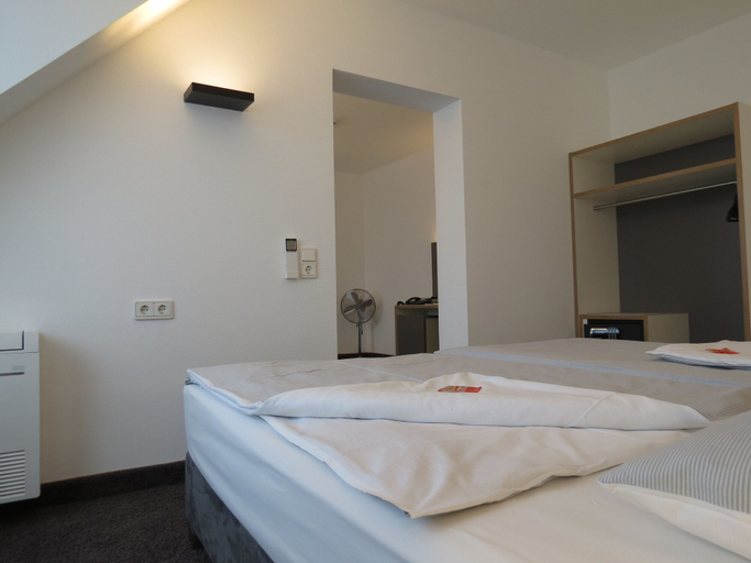 Bedroom 5, Comfor Hotel Ulm City, Ulm
