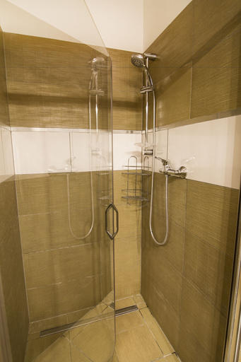 Bathroom 3, Oscar & Sons Apartments, Zell am See