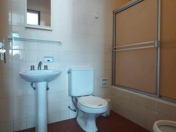 Bathroom 3, Hotel RustiCall, Pedro Domingo Murillo