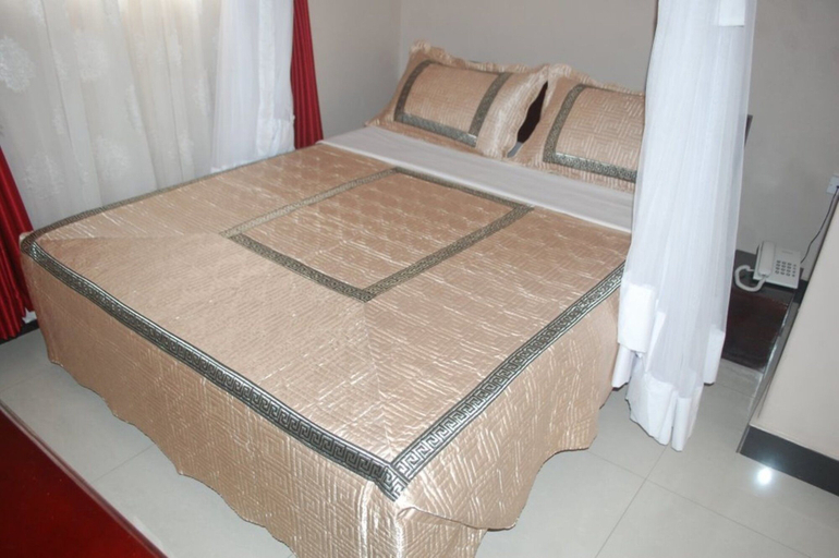 Bedroom 5, TJ Global Hotel Kasese, Busongora