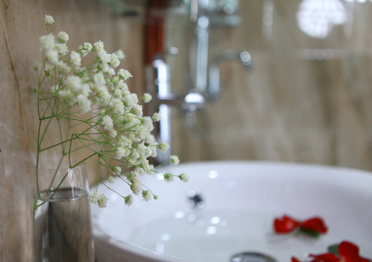 Bathroom 4, Halong Phoenix Cruiser, Hạ Long