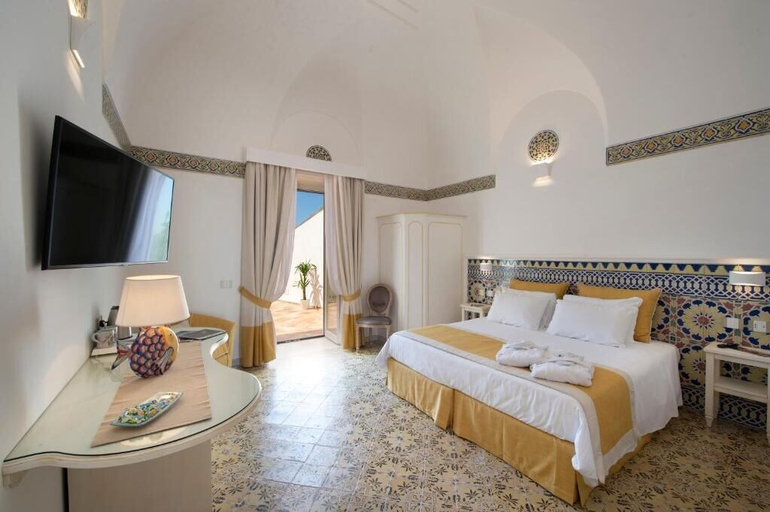 Bedroom 5, Casa Caprile, Salerno