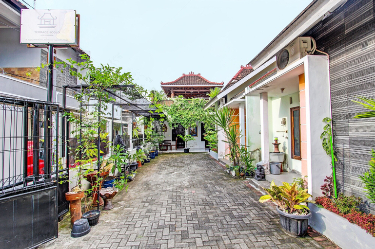 Exterior & Views 1, OYO 91803 Gita Graha Guest House Syariah, Yogyakarta