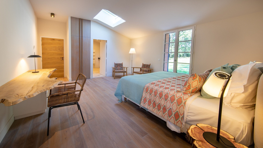 Bedroom 3, Domaine du Buc Les Gites de Prestige, Tarn