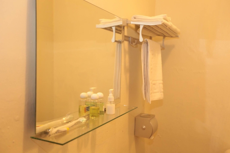 Bathroom 2, G9 stay, Taipei City