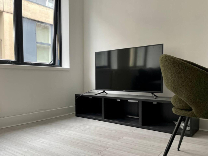 Others 4, Beautiful 2-bed Apartment in Central London, London