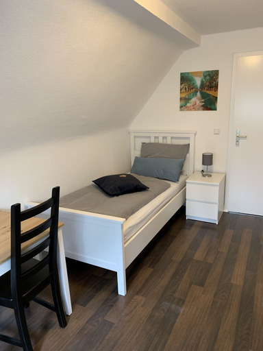 Bedroom 2, Zum armen Mann, Düsseldorf