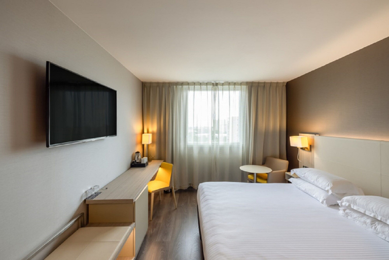 Bedroom 3, Ac By Marriott Marseille Prado Velodrome, Bouches-du-Rhône