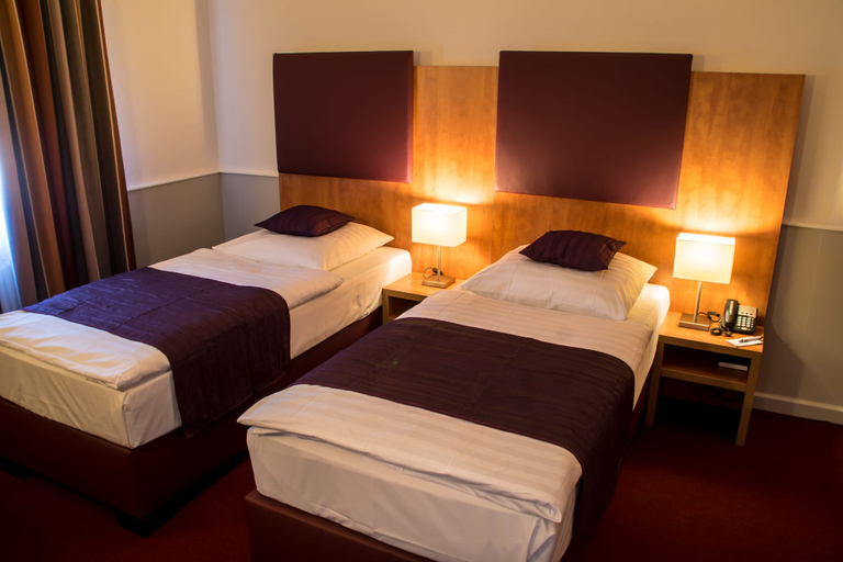Bedroom 3, Hotel Niederrad - Self Check In, Frankfurt am Main