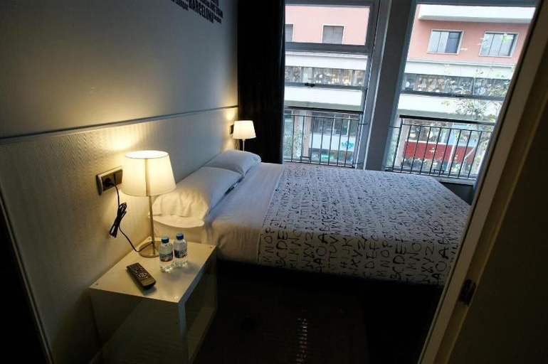 Others 5, Hostal Mayerling Centro, Barcelona