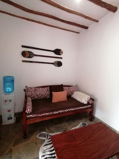 Others 5, Johari Villas, Malindi