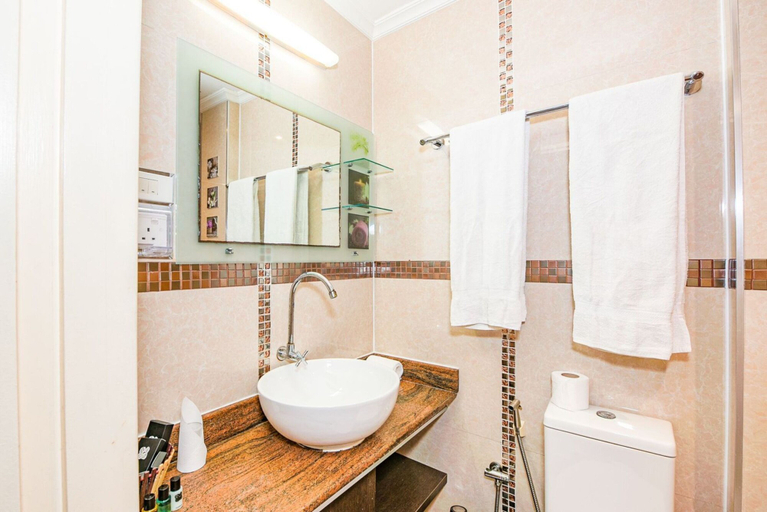 Bathroom 2, RIJ HULHUMALE, Malé