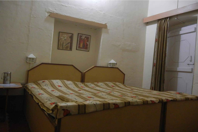 Bedroom 3, Hotel Grand Barrack, East Nimar