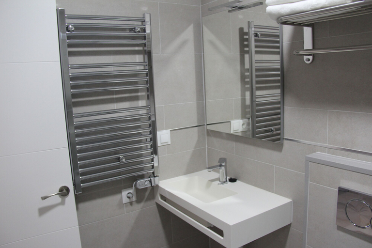 Bathroom 3, Apartamentos Maro VG, Málaga