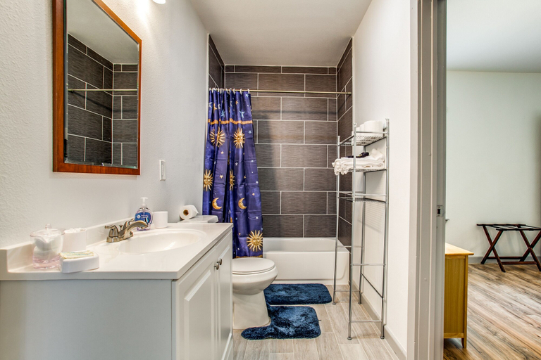 Bathroom, Palo De Rosa, Bexar