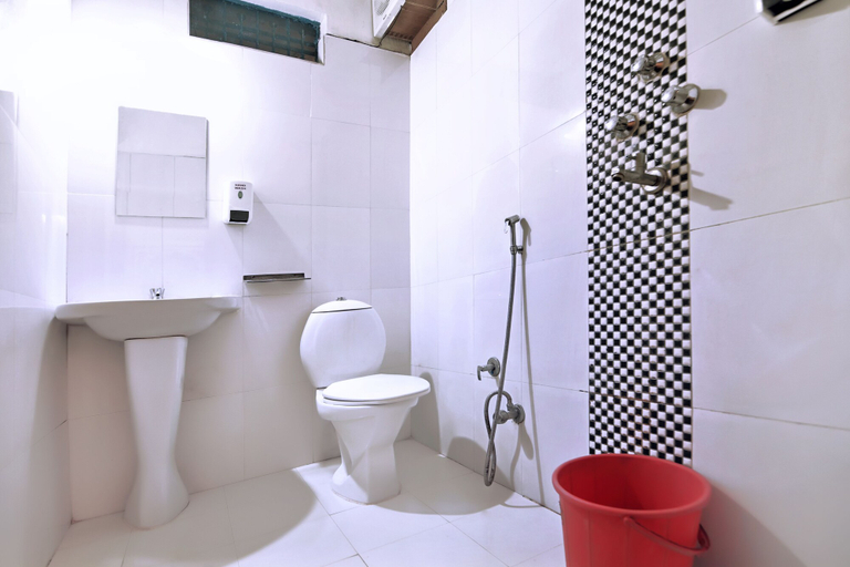 Bathroom 4, The Lake View Hotel – On Lake Pichola, Udaipur