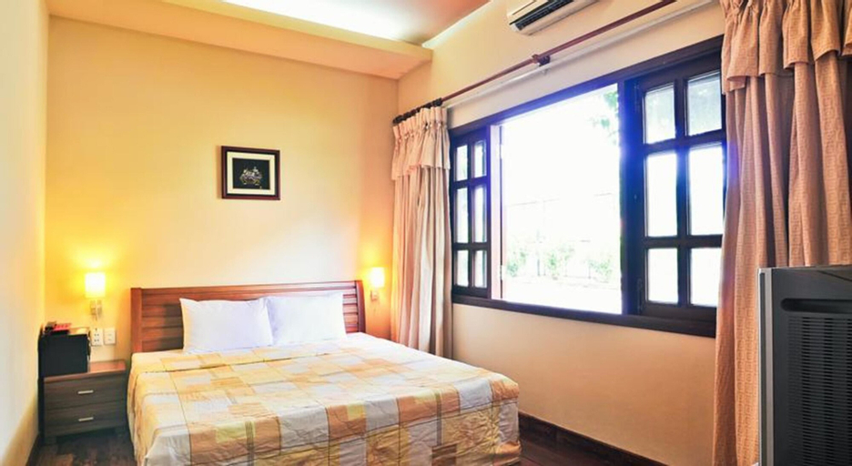 Bedroom 13