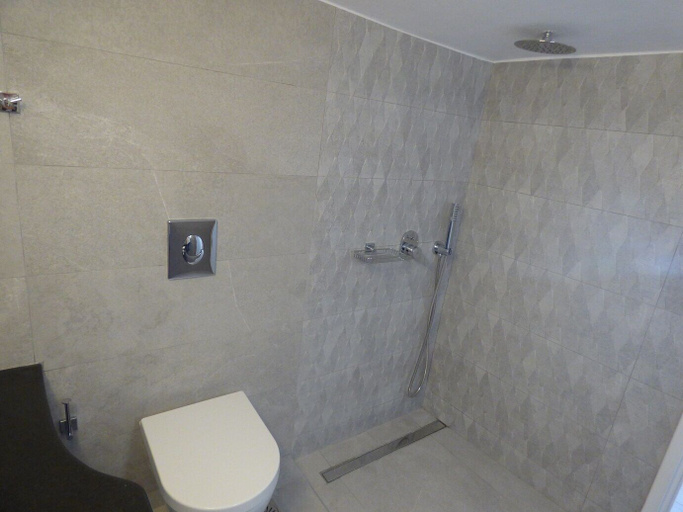 Bathroom 3, Famprikas house in Mykonos, South Aegean