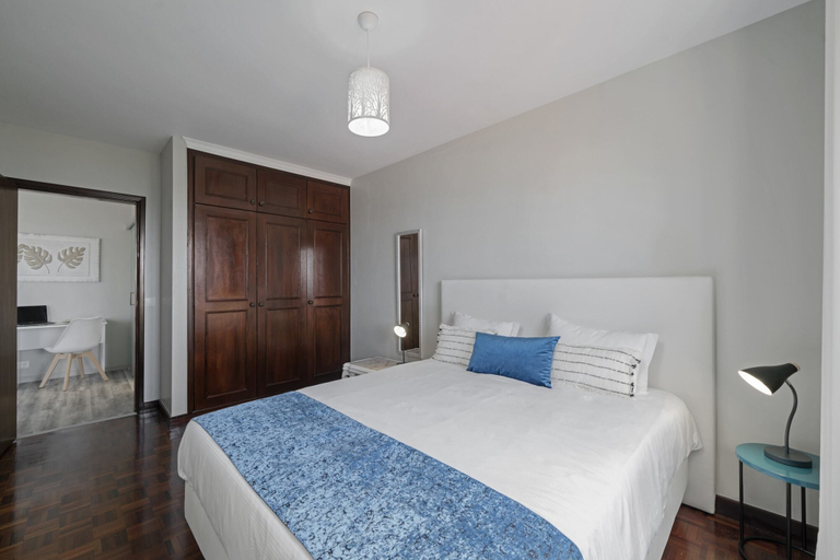 Bedroom 2, Light and sea View in Funchal Centre, Alegria III, Funchal
