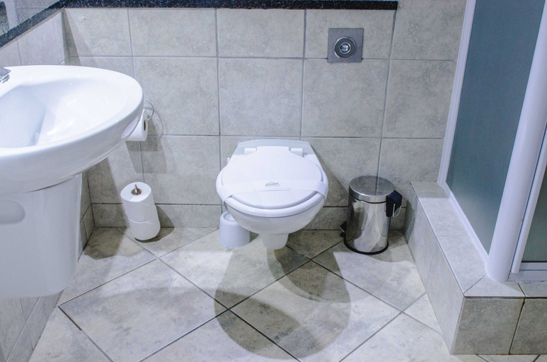 Bathroom 4, Strand Pavilion, City of Cape Town