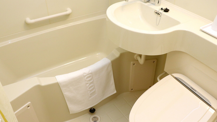 Bathroom 5, Toyoko Inn Changwon, Changwon